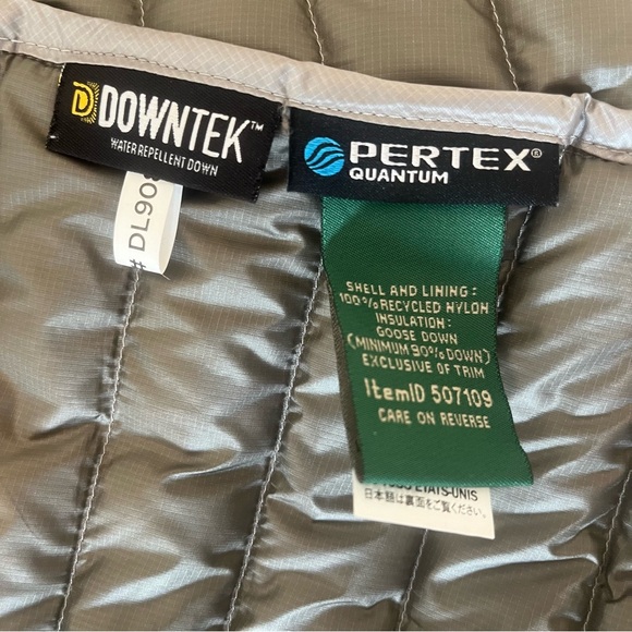 LL Bean Like New Packable Quilted Jacket - Picture 9 of 9
